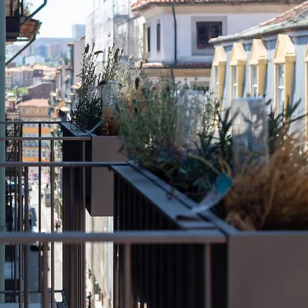 Appartement Almada Downtown Metro Luxury